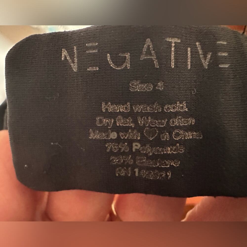 Negative Wireless Bra - Picture 2 of 2